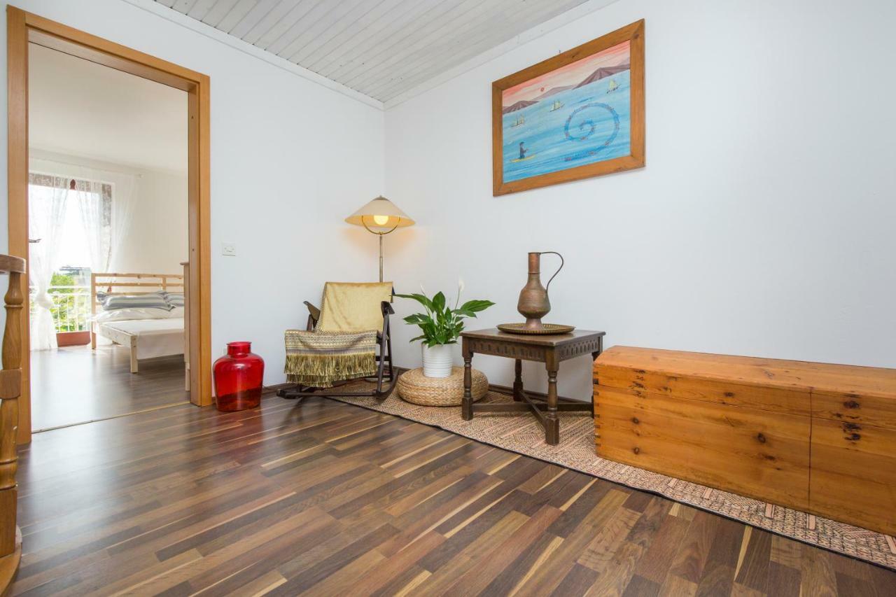 Casa Flora 3-Minutes' Walk From The Beach Novigrad Istria Eksteriør bilde